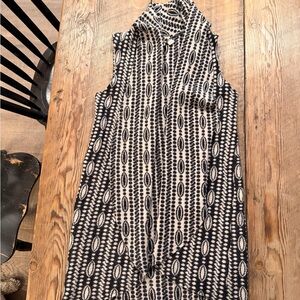 Anthropologie!!  Moth Black and White Patterned Knit